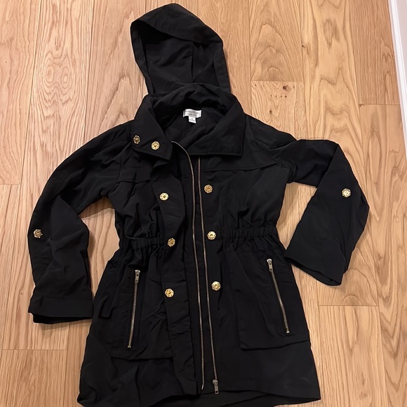 Black rain jacket - Picture 3 of 8